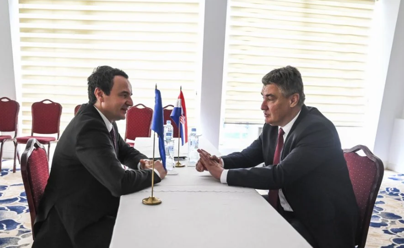 Albin Kurti takohet me presidentin e Kroacisë