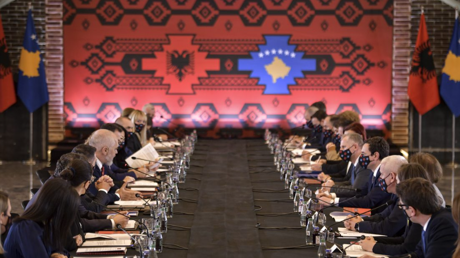 Qeveria e Kosovës konfirmon anulimin e mbledhjes së përbashkët, thotë se ishte e njëanshme