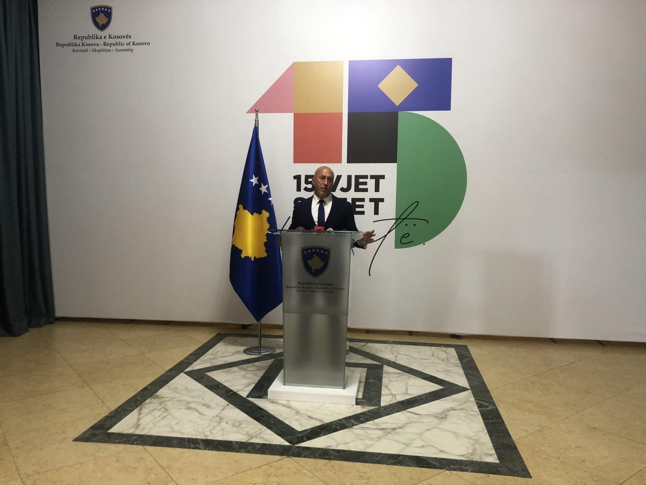 haradinaj-pas-takimit-me-mediet-e-shoqerine-civile:-po-kalojme-situate-te-veshtire,-s’do-te-heshtim