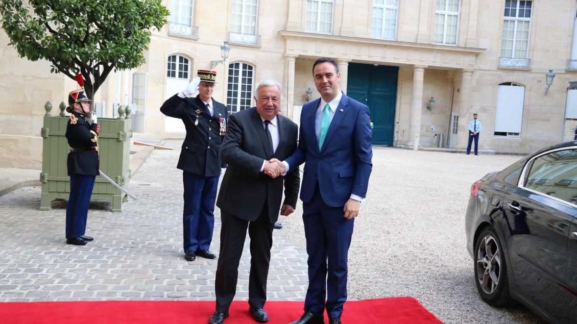 konjufca-pritet-nga-kryetari-i-senatit-francez,-ja-cka-u-bisedua