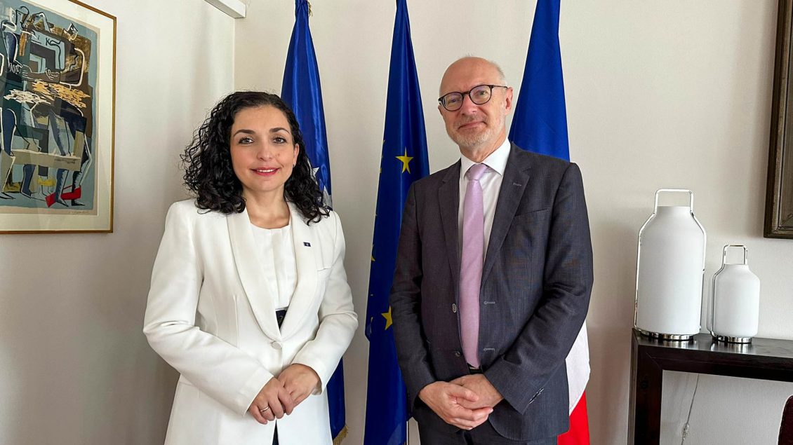 osmani-takohet-me-ambasadorin-francez:-nevojitet-zbatimi-i-plote-i-marreveshjes-se-brukselit-dhe-ohrit