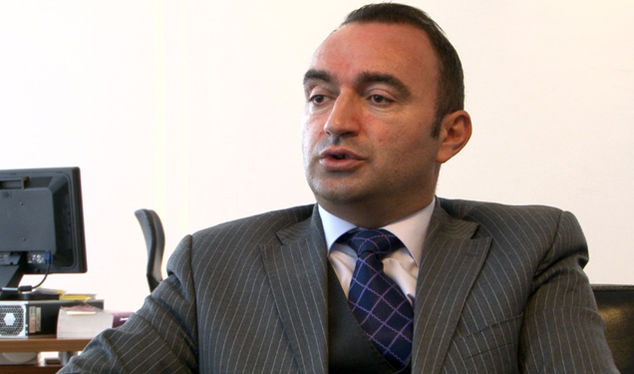 mungesa-e-fuqise-punetore-ne-kosove,-rafuna:-po-shqyrtohet-opsioni-per-punetore-nga-tri-vende-te-huaja
