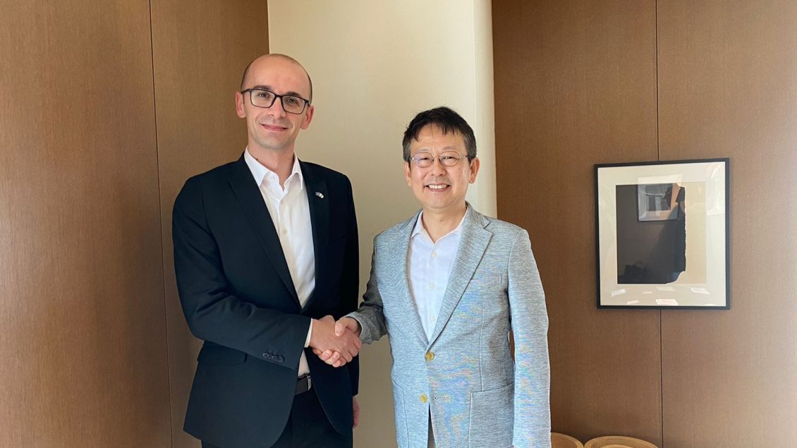 ​kosova-dhe-japonia-mbajne-konsultime-per-mundesine-e-investimeve-japoneze
