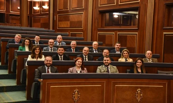 pdk:-marrim-pjese-ne-seance-por-s’votojme-ligje-as-marreveshje-nderkombetare