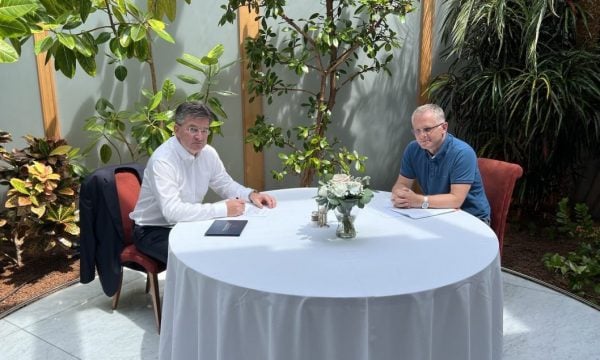 ngrihet-marreveshja-e-bratisllaves?-s’ka-njoftim-per-terheqje-tjeter-te-policise-e-as-levizje-per-zgjedhjet-ne-veri