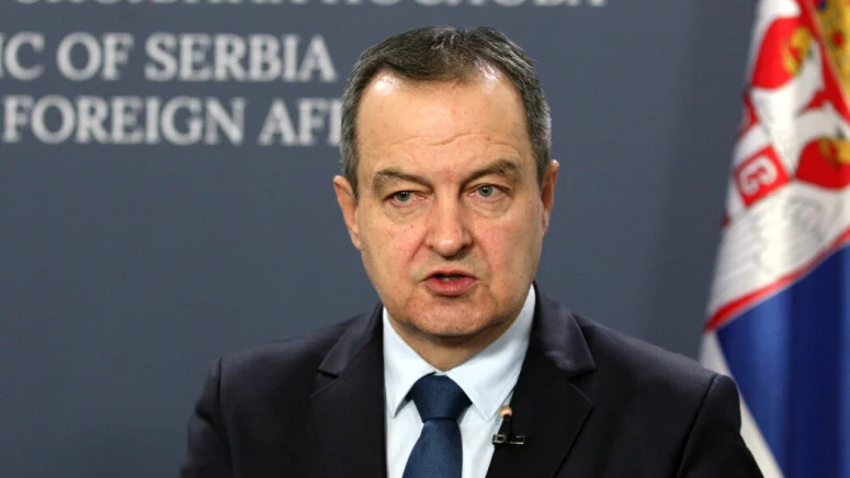 daciq:-ndermjetesit-s’mund-te-na-detyrojne-ta-njohim-kosoven,-prandaj-sulmohen-nga-prishtina