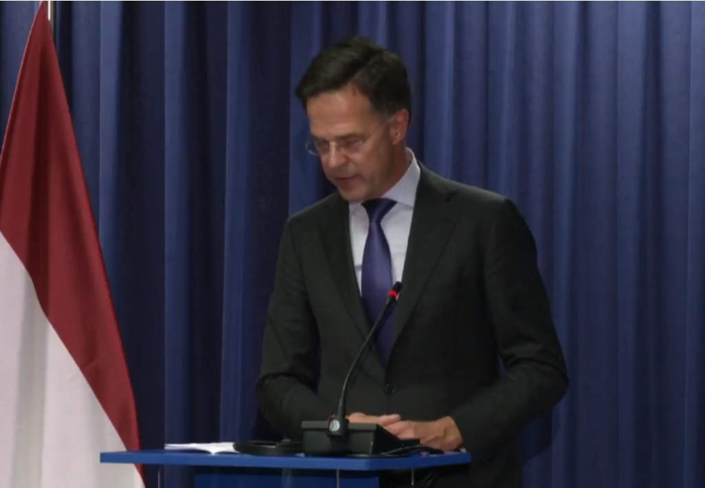 Kryeministri holandez: Përkrahim Kosovën e Serbinë drejt dialogut dhe normalizimit të raporteve
