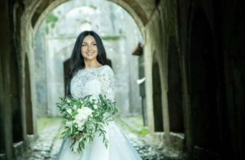 I la nën ‘hije’ Kiarën e Luizin, dalin pamje të reja nga dasma ‘përrallore’ e ish-gruas së Luizit