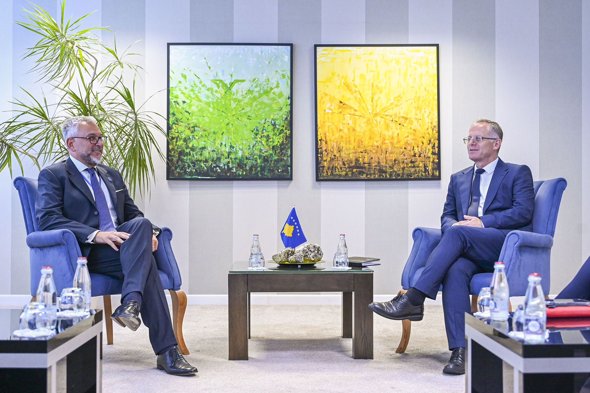 bislimi-e-pret-ne-takim-shefin-e-ri-te-eulex,-flasin-per-sigurine