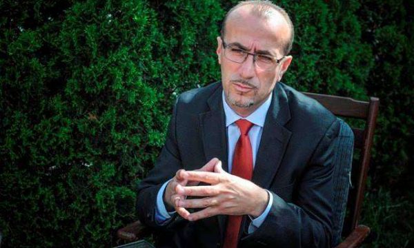 haxhiu,-hetemit:-serbet-me-protesta-e-dhune-nuk-arriten-me-te-largu-nga-komuna,-ndersa-albini-e-elberti-po-te-largojn-me-udhezim-administrativ