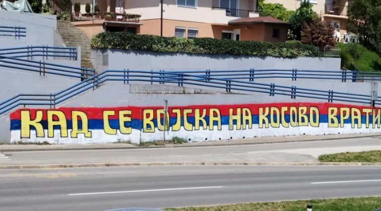 grafiti-“kur-ushtria-te-kthehet-ne-kosove”-shfaqet-ne-banja-lluke