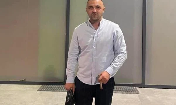 vrasja-e-kastriot-ramadanit-ne-bon-vivant,-prokuroria:-andi-pajaziti-shkrepi-ne-drejtim-te-te-ndjerit