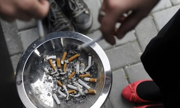 inspektimeve-per-ligjin-e-duhanit-nuk-i-shpetojne-as-sallat-e-dasmave
