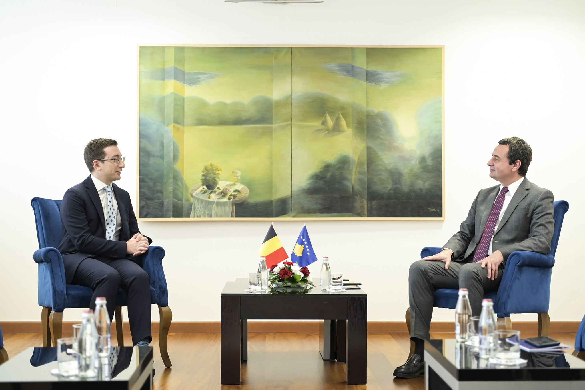 kurti-pret-ne-takim-lamtumires-ambasadorin-e-belgjikes