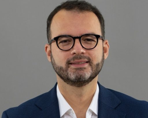 vela:-beogradi-po-kthehet-ne-kryeqytet-te-ideologjive-ekstreme-politike