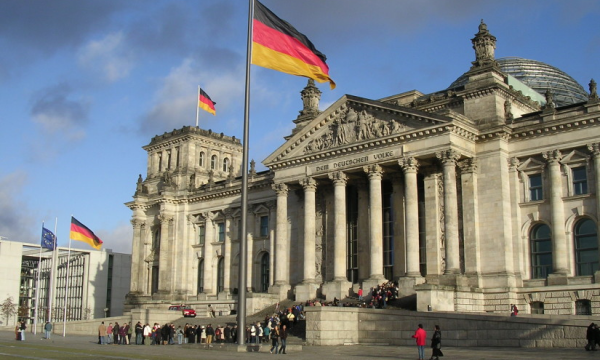 shtypi-gjerman:-kurs-i-rrezikshem-ne-ballkan-i-ndjekur-nga-serbia,-berlini-hesht