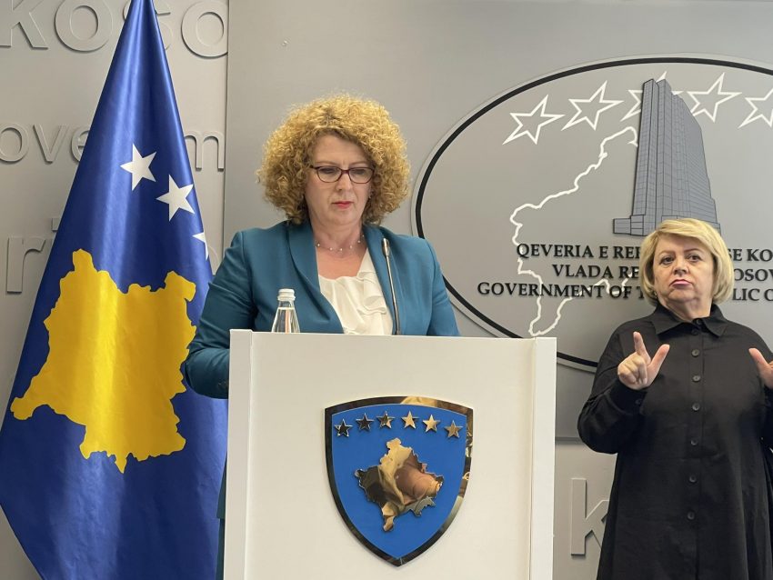 hajdari:-nuk-dyshojme-ne-asnjerin-nga-zyrtaret-tane-te-ndaluar-per-48-ore