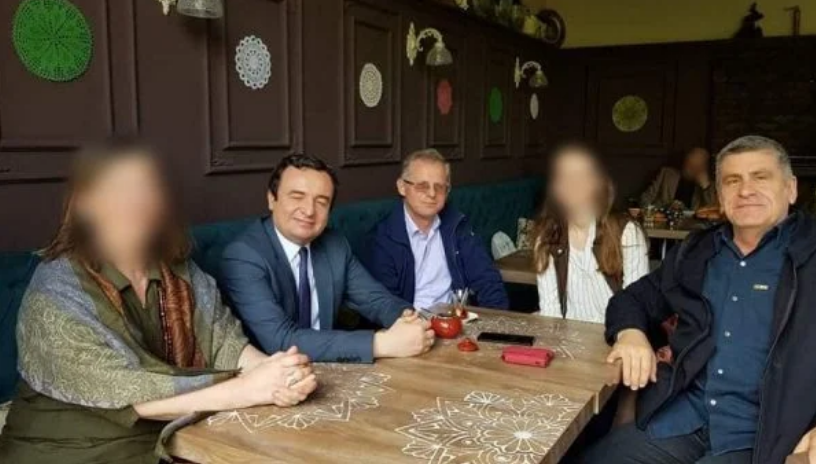 milaim-zeka-publikon-foton-e-kurtit-dhe-bislimit-ne-“buke-e-zemer”-bashke-me-ridvan-muharremin