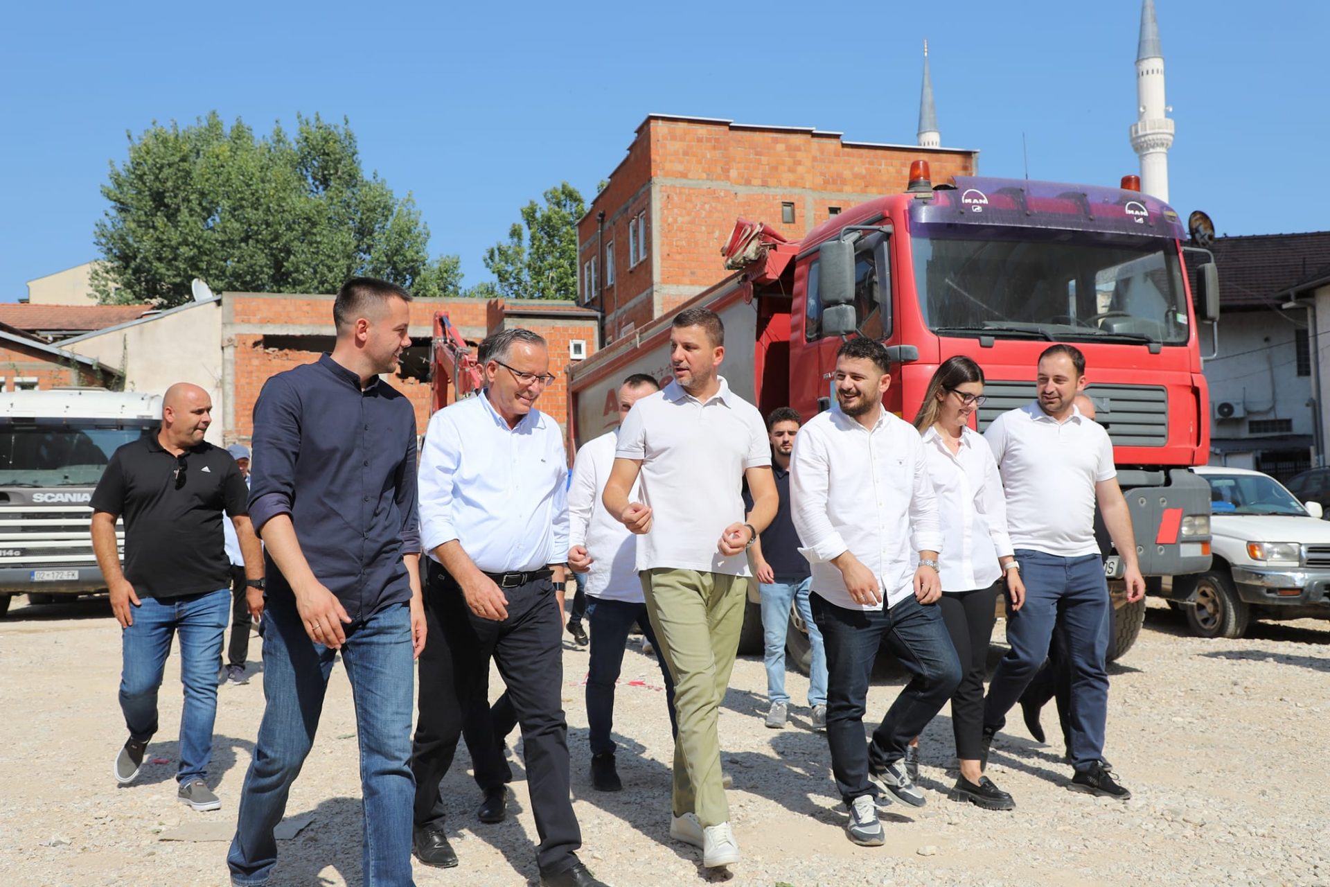 Krasniqi: Rreth 700 familje do të përfitojnë drejtpërdrejt nga hapja dhe ndërtimi i rrugës “Ali Zeneli” në Mitrovicë