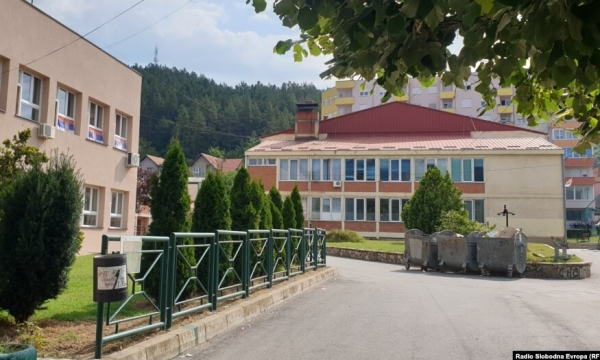 nxenesit-ne-veri-do-te-kthehen-serish-ne-bankat-shkollore