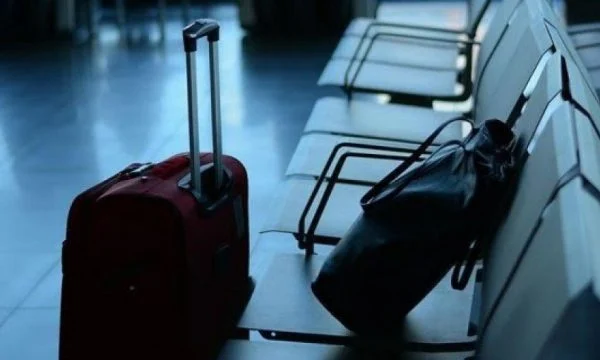 Aeroporti “Adem Jashari” ka një kërkesë për udhëtarët që kanë humbur valixhet