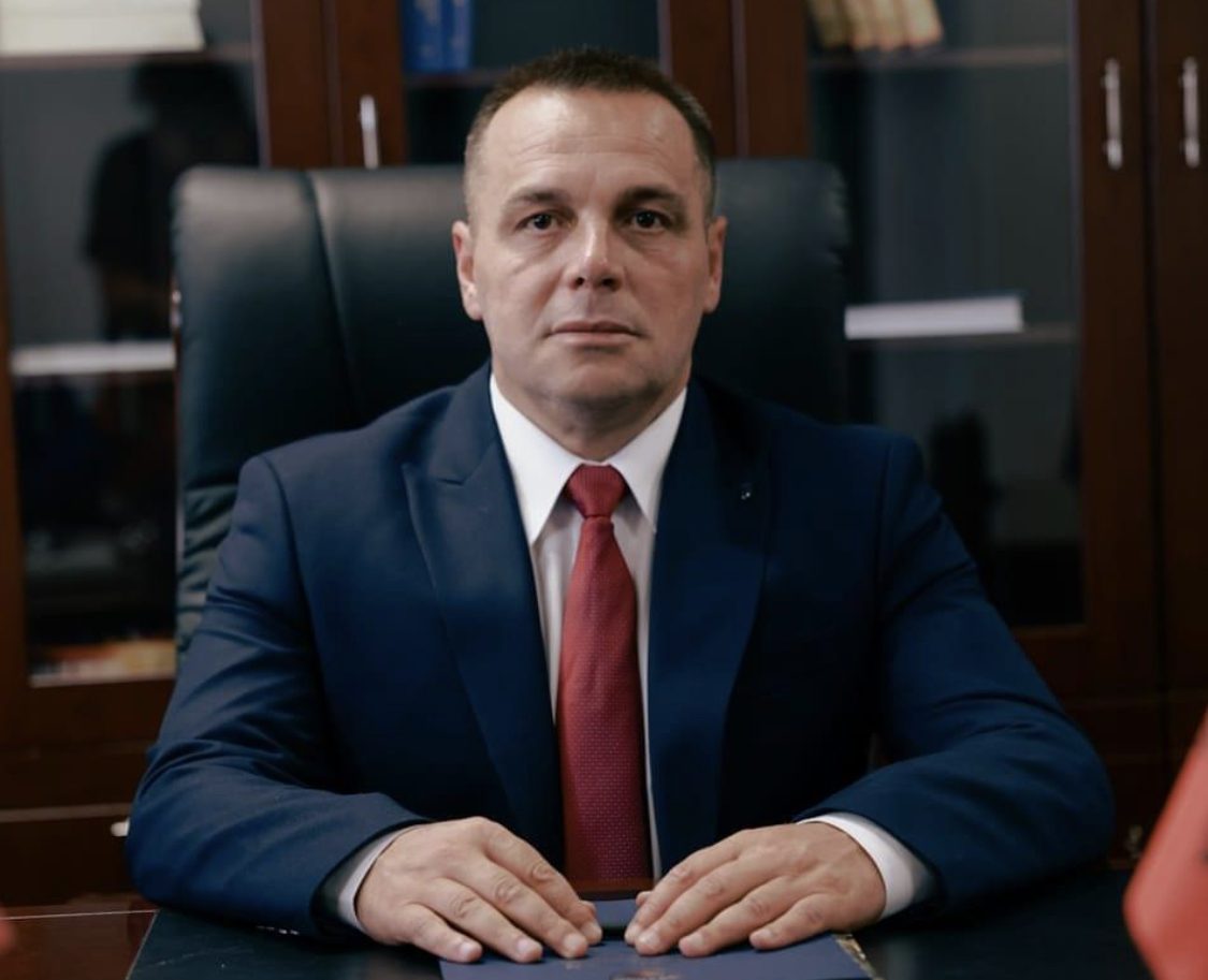 ministri-maqedonci:-fsk-do-te-kete-tri-regjimente-te-kembesorise