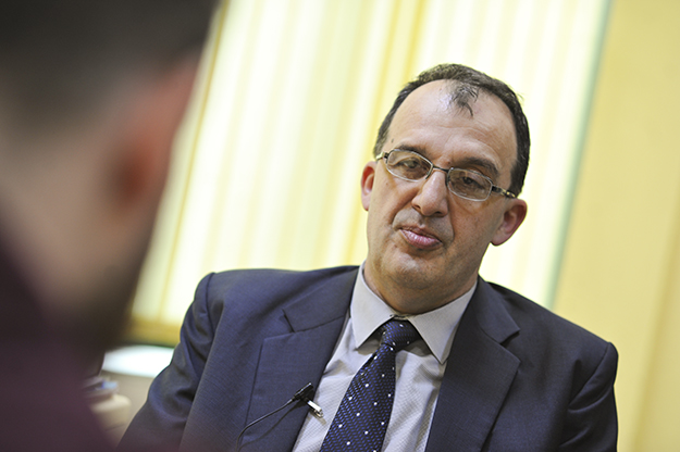 pupovci-ka-dyshime-per-parate-e-librave:-ka-prinder-qe-i-kane-llogarite-e-bllokuara-per-shkak-te-borxheve