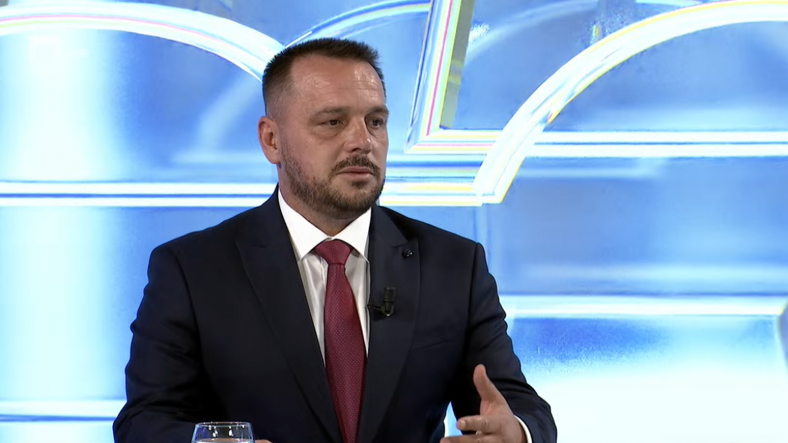 maqedonci:-mospajtimet-politike-nuk-kane-arritur-te-thyejne-besimin-e-shba-ve-ndaj-fsk-se