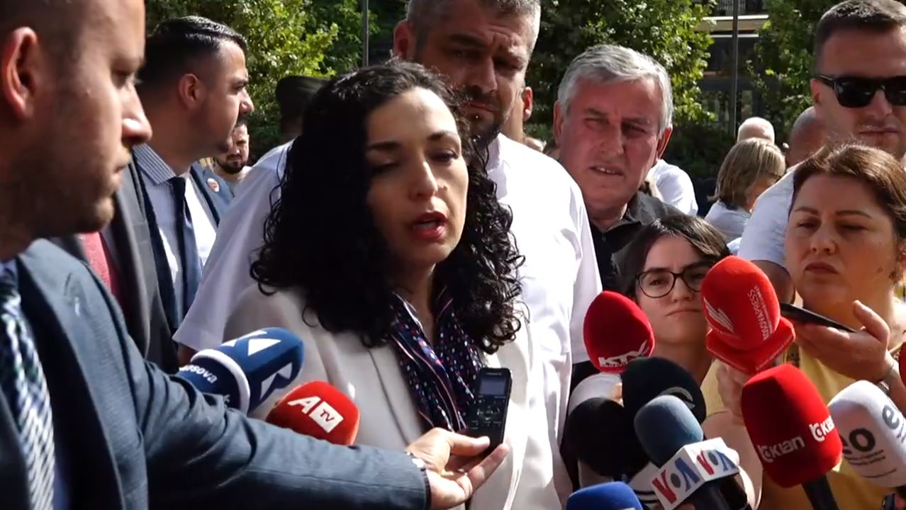 osmani-kerkon-trysni-nga-nderkombetaret-qe-serbia-t’i-hap-arkivat:-po-e-shkel-marreveshjen-e-brukselit