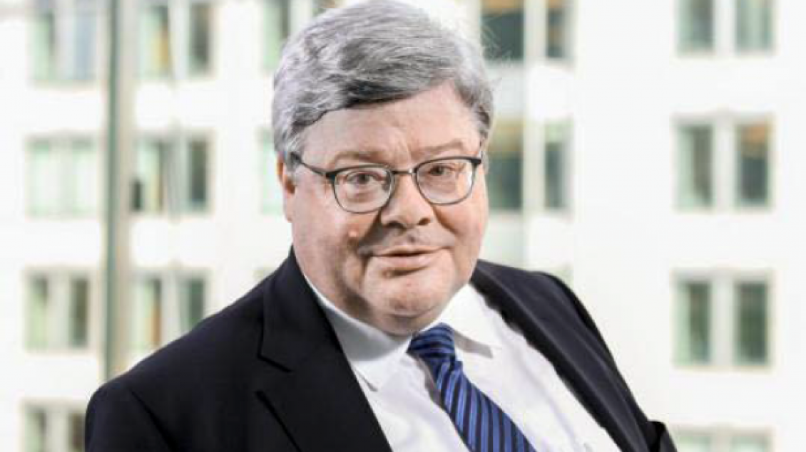 eurodeputeti-gjerman-borrellit:-leri-anash-paragjykimet-e-spanjes-ndaj-kosoves,-po-e-toleroni-pafund-vuciqin