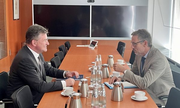 lajcak-kerkon-mbeshtetje-ne-berlin-per-takimin-e-14-shtatorit-ne-bruksel