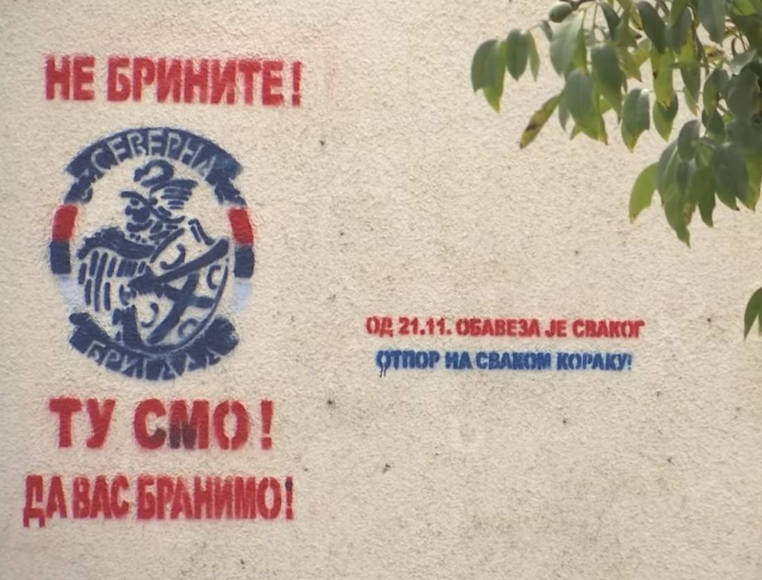organizata-terroriste-“brigada-e-veriut”,-kercenon-me-grafite-kunder-kosoves