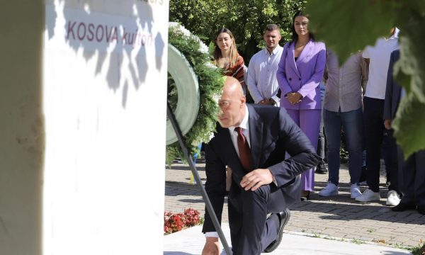 haradinaj:-ishim-dhe-do-te-jemi-perhere-krah-amerikes