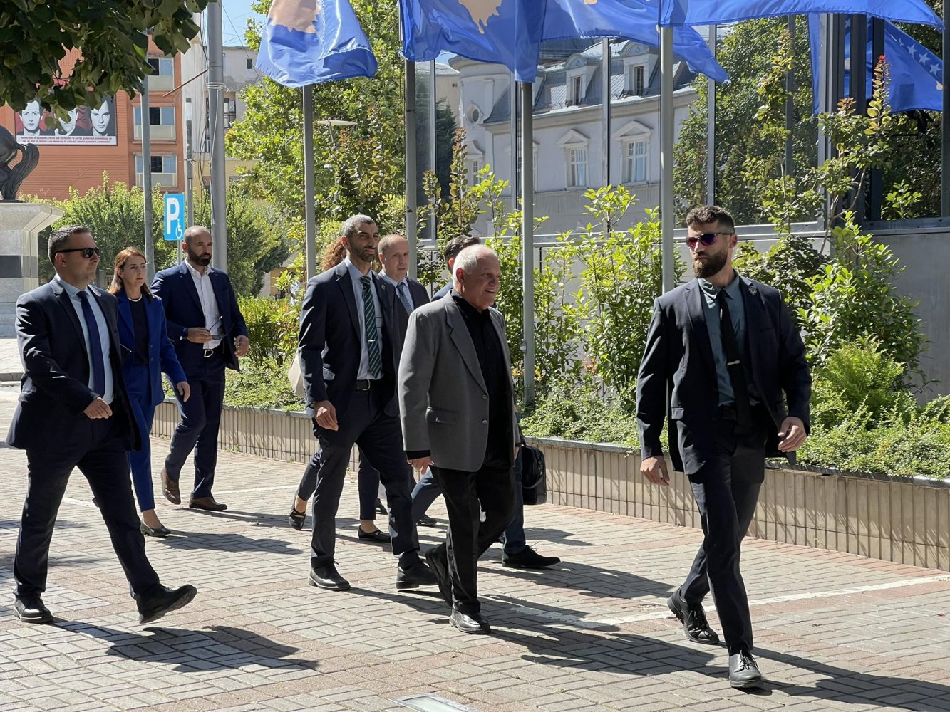ministri-i-turizmit-te-izraelit,-haim-katz-takohet-me-kryeministrin-kurti