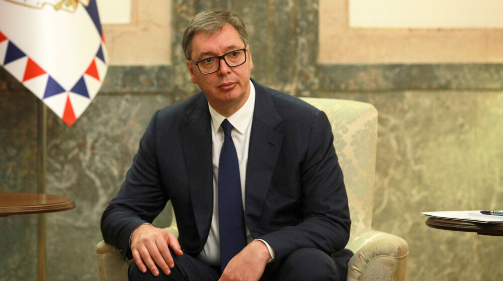 vuciq-ka-marre-paralajmerime-nga-zyrtare-amerikane-qe-te-mos-shpalle-zgjedhje-te-reja-ne-serbi