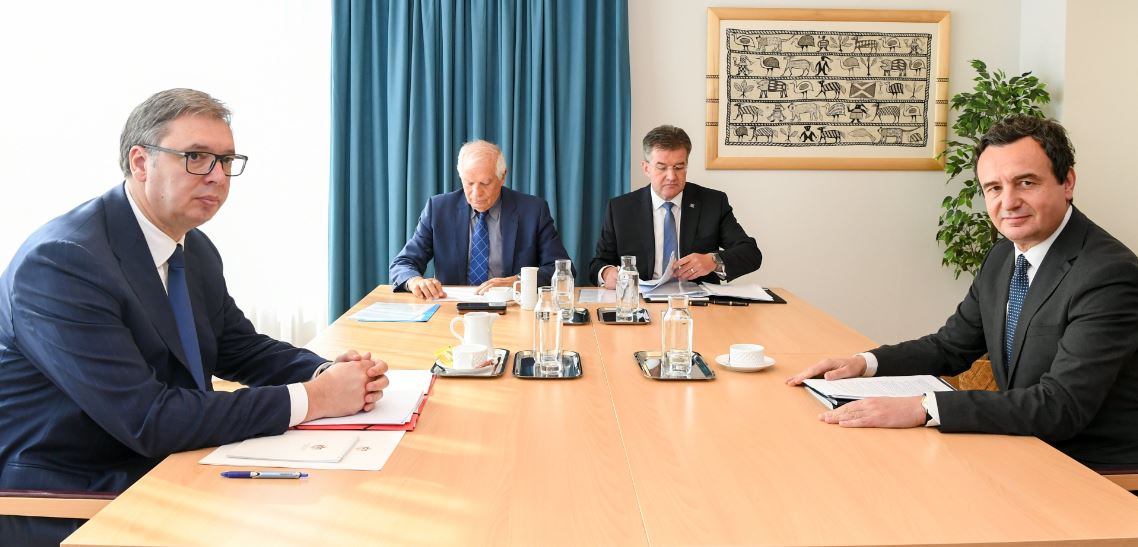 borrell-reagon-per-takimin-trepalesh:-sot-do-te-shohim-nese-jane-gati-te-marrin-pergjegjesi