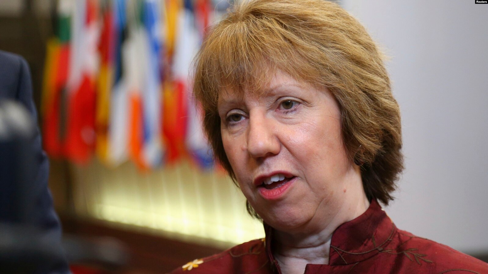 ashton-e-reeker-sot-ne-kosove,-pjese-e-nje-konference-per-dialogun