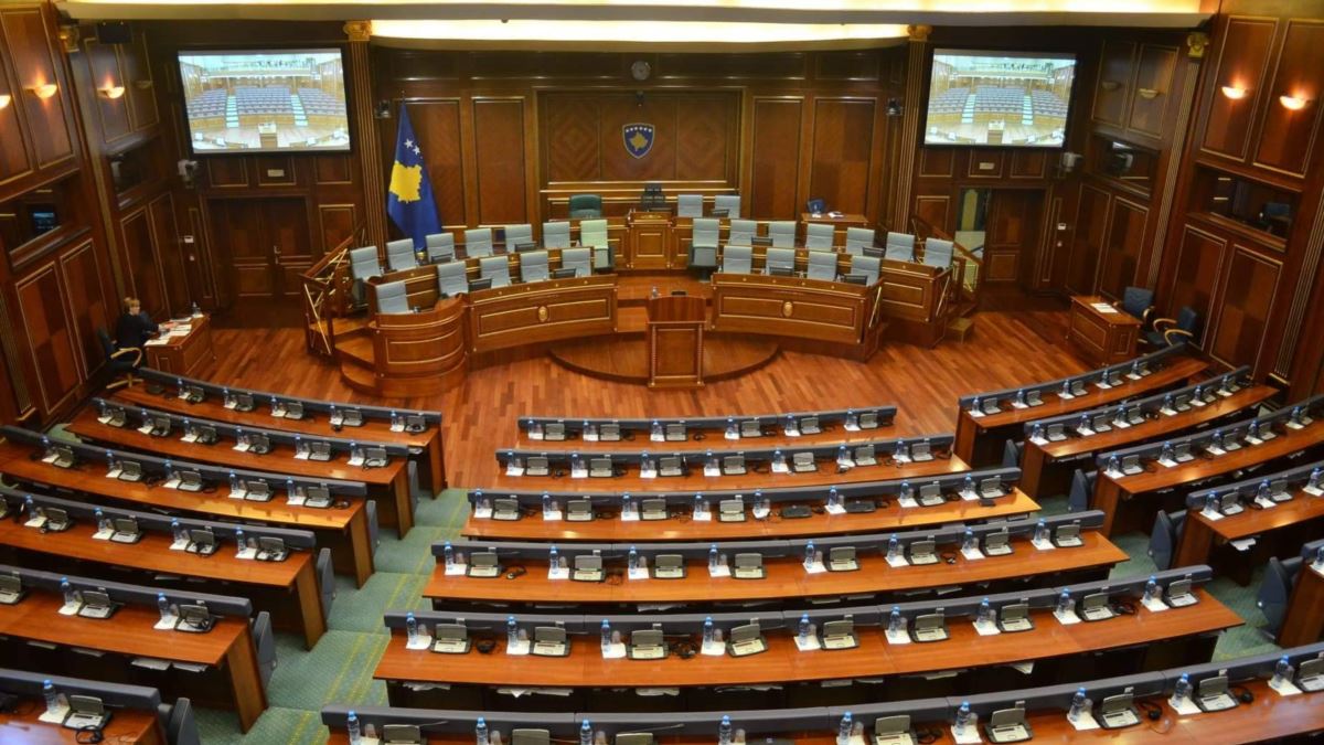 Opozita s’do të votojë asnjë ligj/ Mustafa i Listës “Guxo”: S’do të kemi probleme