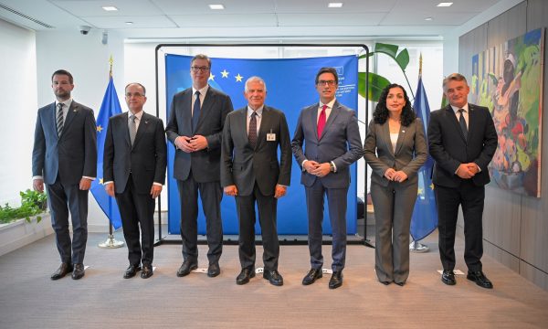 borrell-pas-takimit-me-presidentet-e-rajonit:-po-pergatitemi-per-valen-e-re-te-zgjerimit