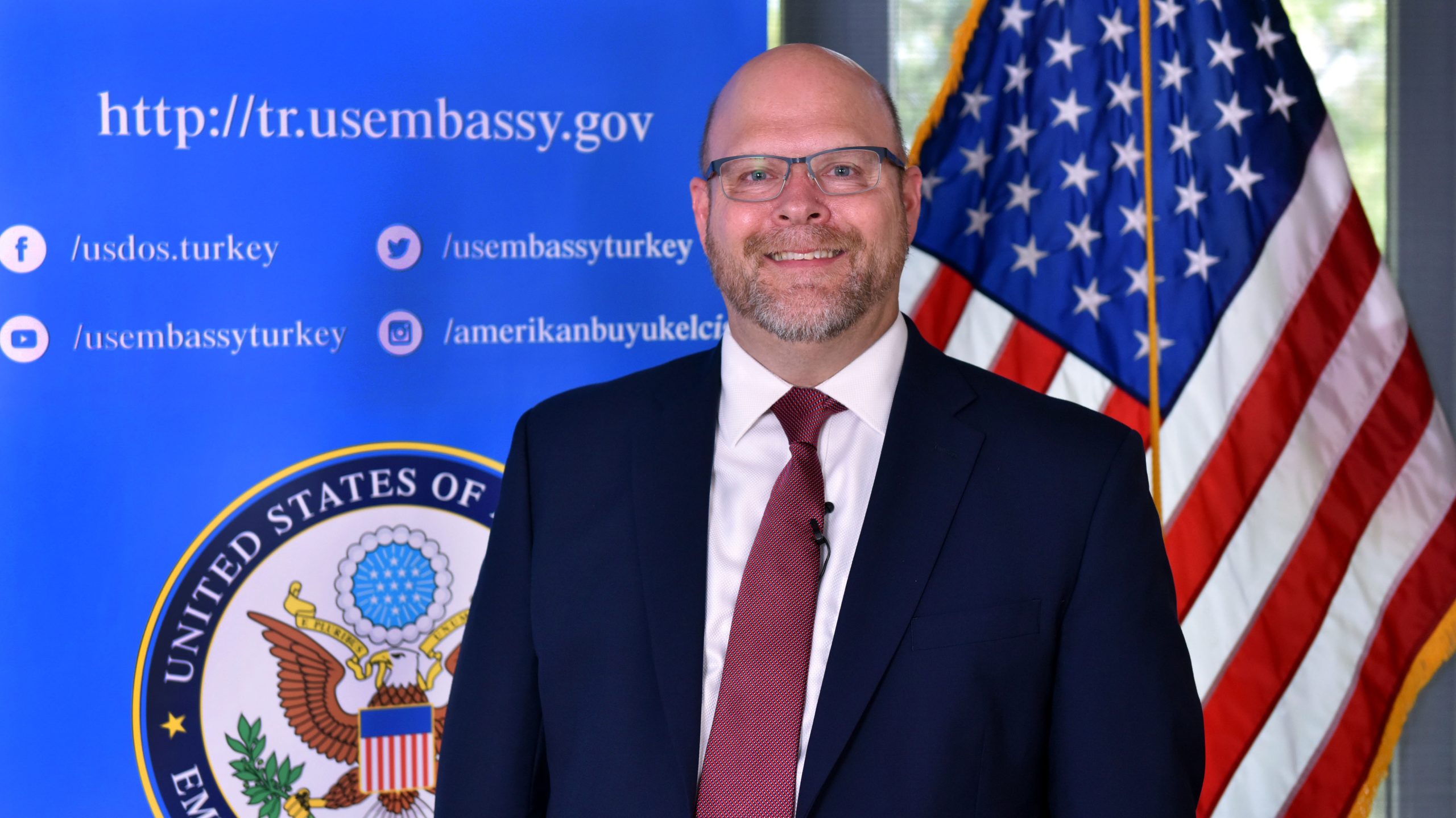 hovenier:-themelimi-i-asociacionit-te-behet-me-urgjence