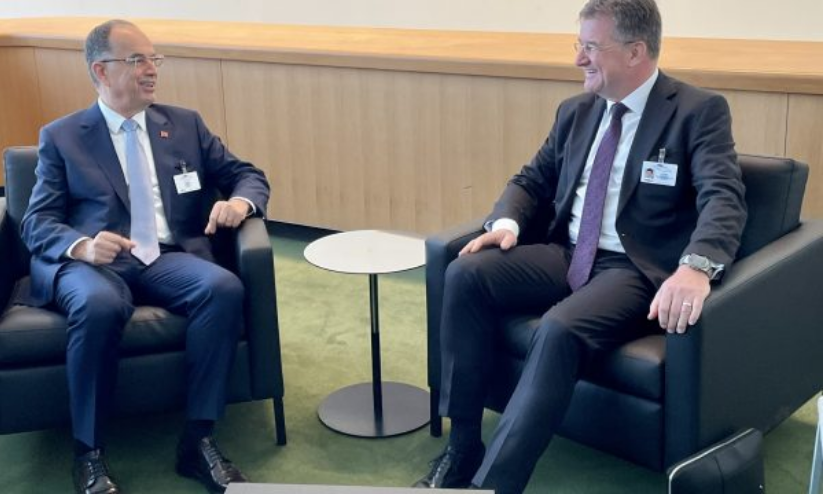 lajcak-takon-begajn:-i-cmoj-pikepamjet-e-tij-per-dialogun-kosove-serbi