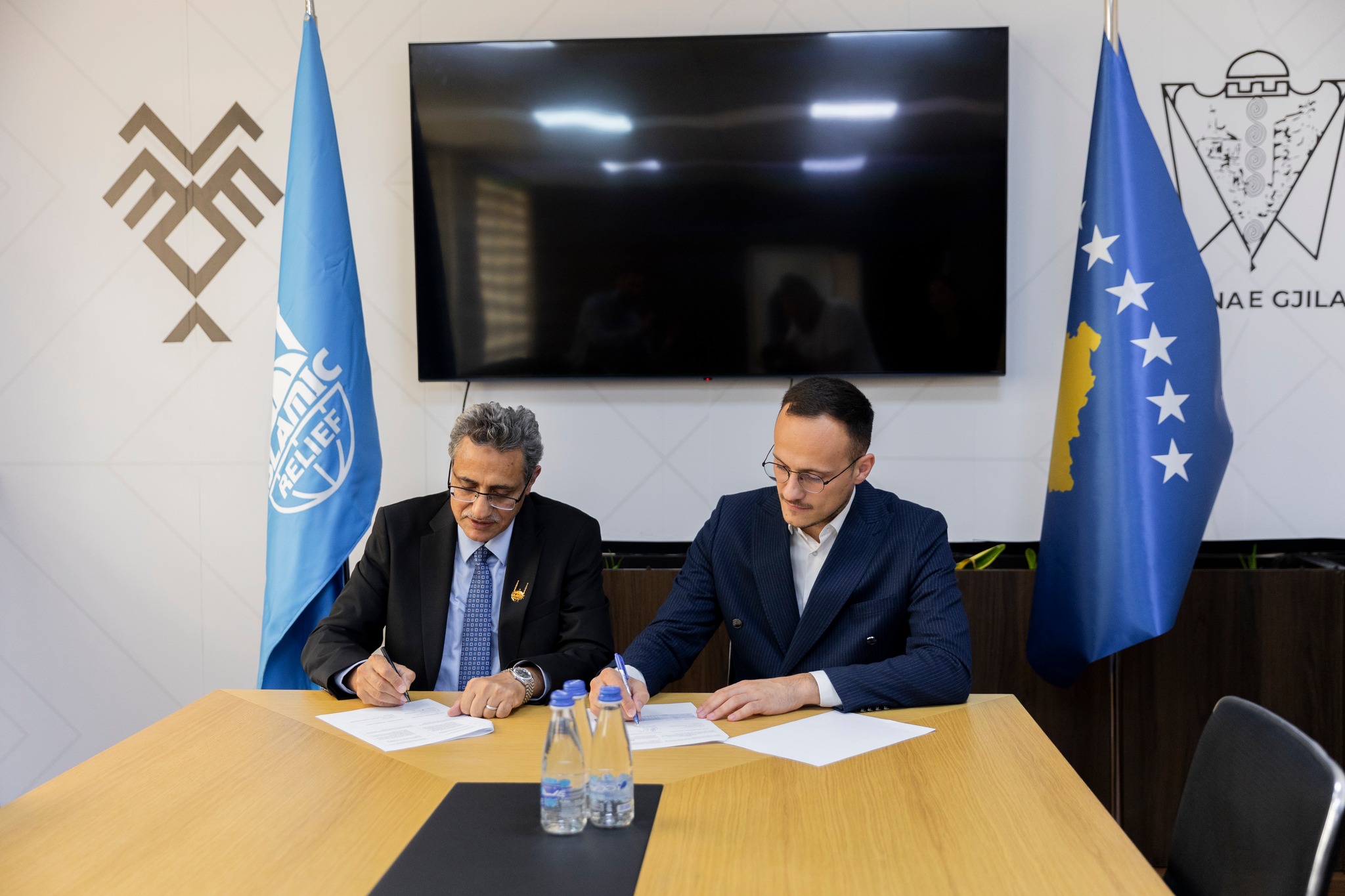 gjilani-nenshkruan-dy-memorandume-me-islamic-relief-kosova-per-perkrahjen-e-fermereve