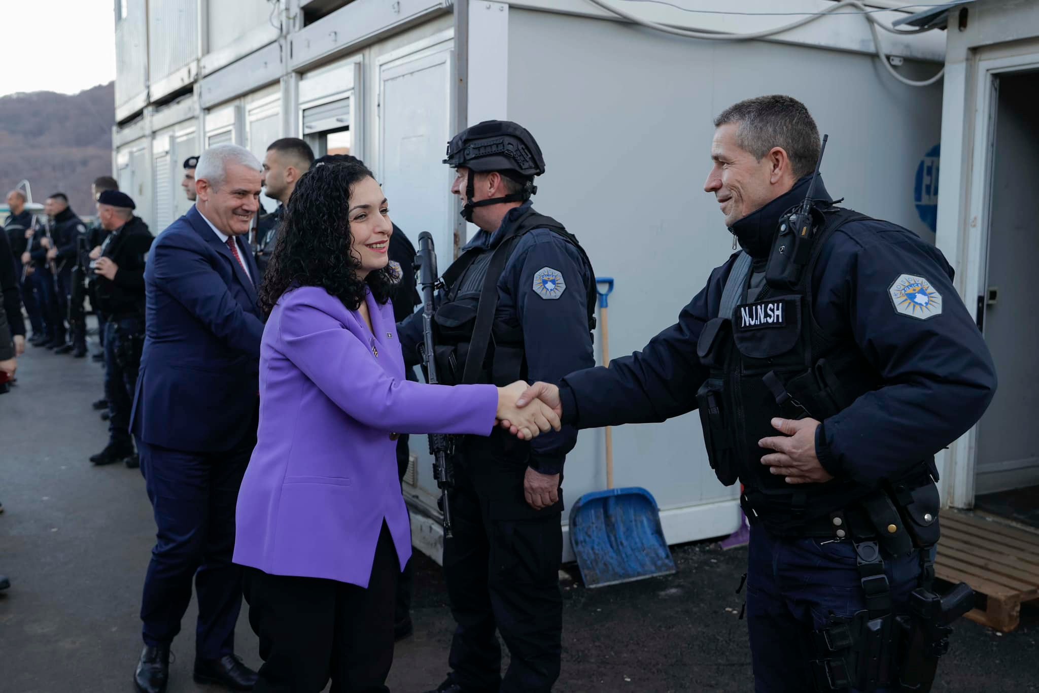 osmani:-terroristet-s’na-zmbrapsin,-por-vetem-e-forcojne-vendosmerine-tone