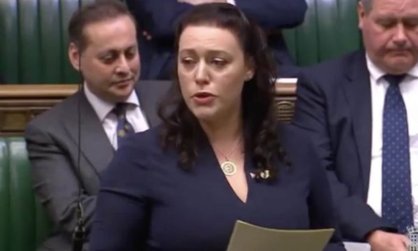 deputetja-britanike:-perkdhelja-ndaj-vuciqit-po-na-con-ne-cikel-dhune,-mbreteria-e-bashkuar-te-marre-pergjegjesi