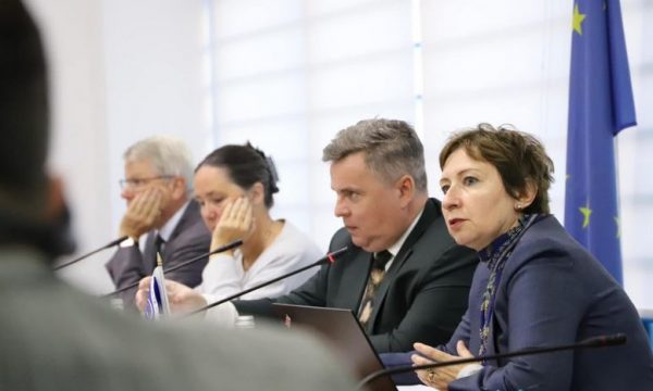 ​anetaresimi-ne-keshill-te-evropes,-dy-juriste-eminente-po-qendrojne-ne-kosove
