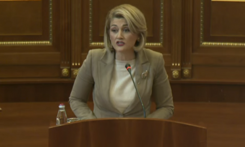 kusari-lila:-serbia-deshmoi-qe-s’ka-ndryshuar,-ka-mbetur-ajo-e-millosheviqit