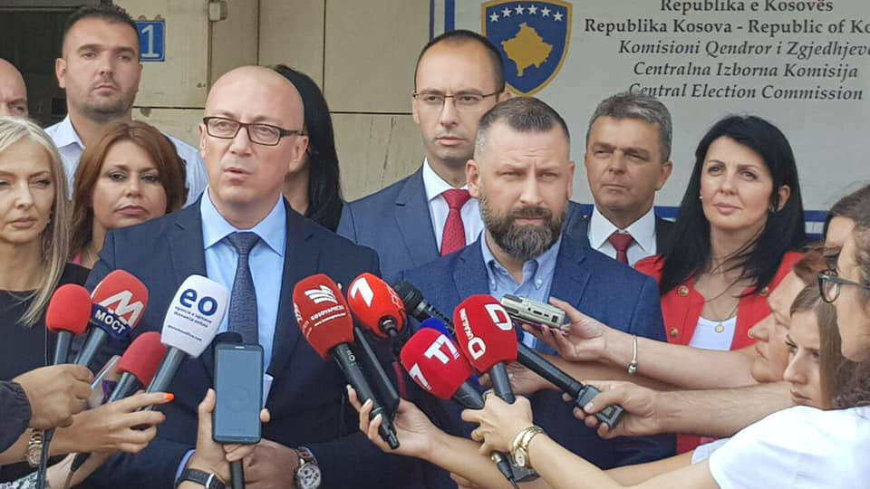 lista-serbe:-eulex-i-dhe-kfor-i-te-painteresuar-ne-parandalimin-e-keqtrajtimit-te-serbeve