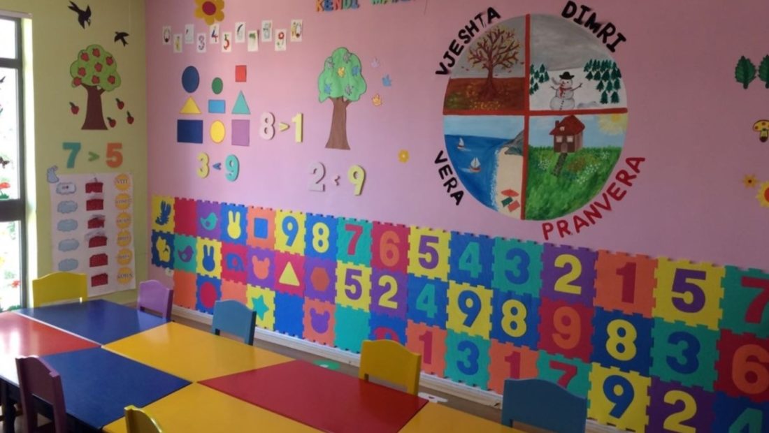 kmdlnj:-perkeqesimi-i-ushqimit-per-femijet-e-kopshteve-publike-ne-prishtine-eshte-i-papranueshem