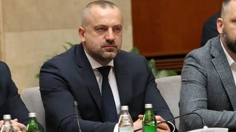 milan-radoiciq-jep-doreheqje-nga-pozita-e-nenkryetarit-te-listes-serbe