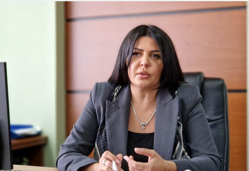 krasniqi:-hipokrizi-dhe-tallje-me-popullin-deklaratat-e-kurtit-se-ka-rritje-ekonomike